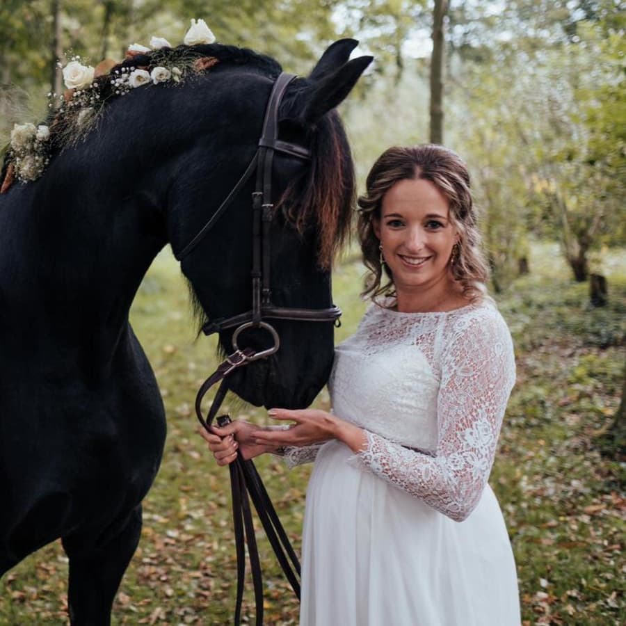 Bruidsfoto van Marjo